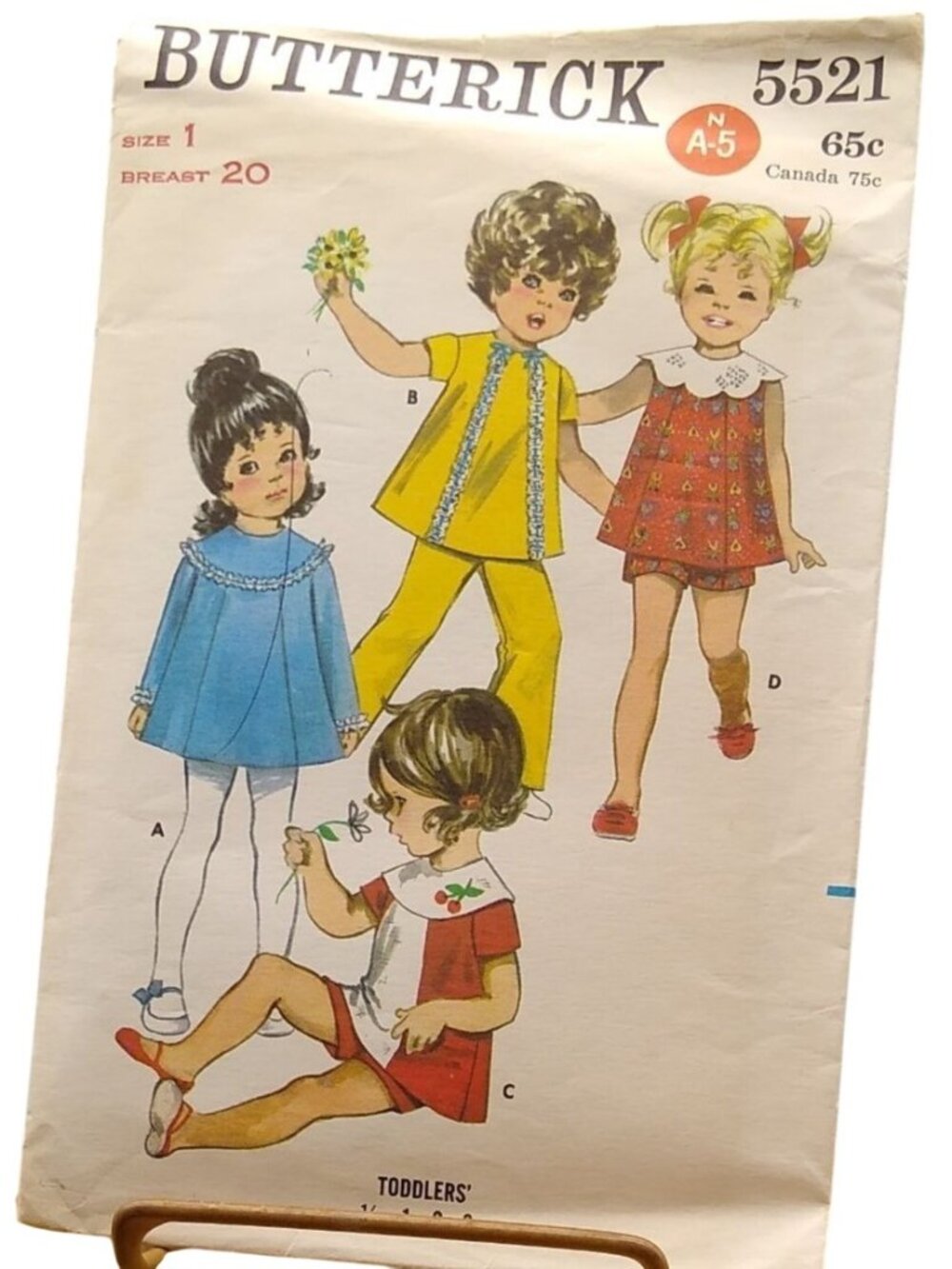Vintage Sewing PATTERN Butterick 5521, Child Dress Pants and Shorts, Girls 1969